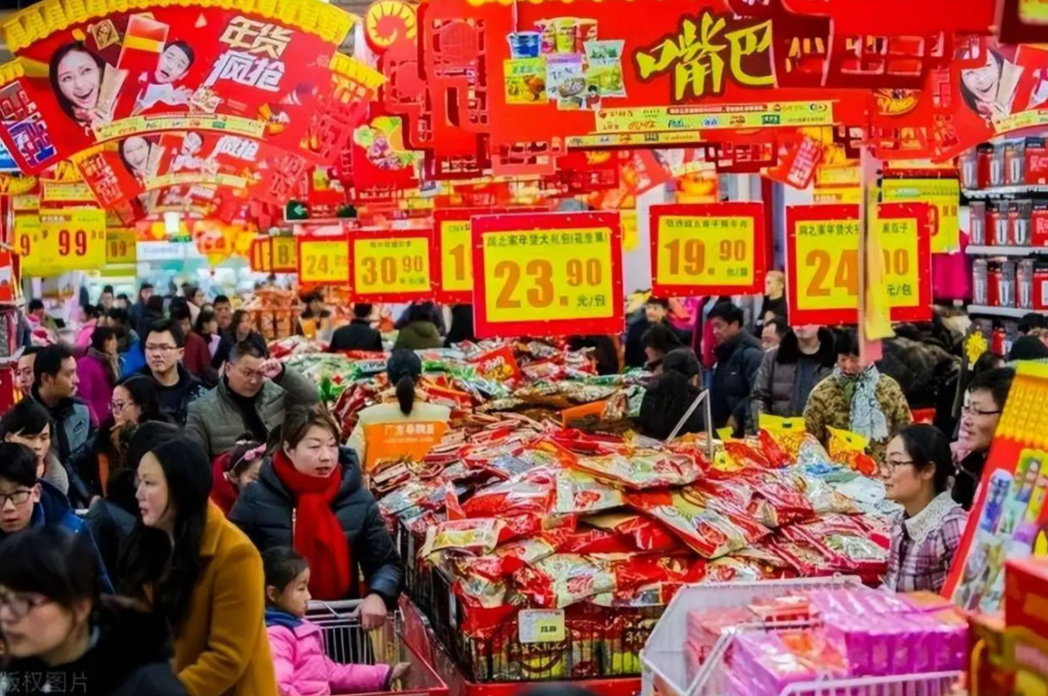 乐鱼体育平台-春节将近，提前买好这5种年货。超市员工：很可能要“大涨价”！